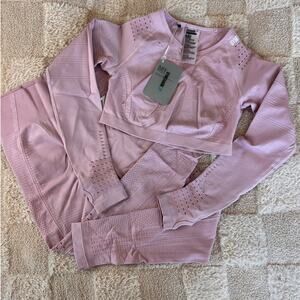 2 Piece set Gymshark Flawless Knit Long Sleeve and Leggings